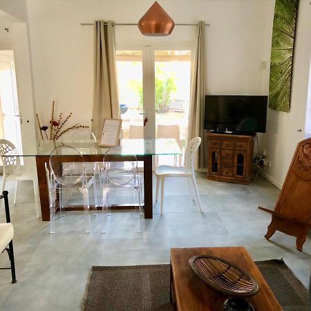 Beachfront Villa In A Beautiful And Secured Complex Flic-en-Flacq Εξωτερικό φωτογραφία